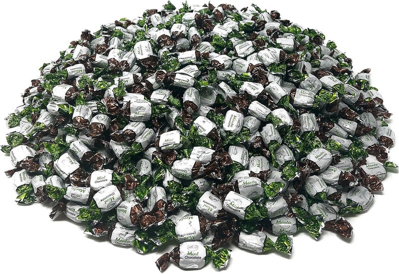 Assortit Holiday Special Chocolate Filled Mints - 10 lbs - Image 3